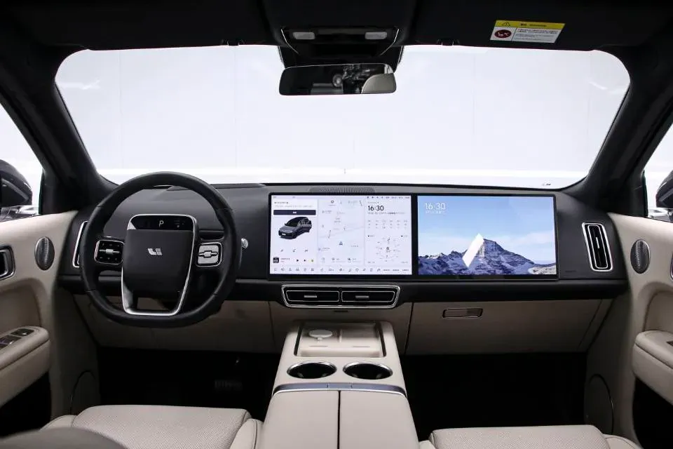 2022 Li L9 Range Extended 154HP REEV 42.6KWH,autocango,china used car exporter,china ev exporter,chinese used car exporter,chinese used ev exporter