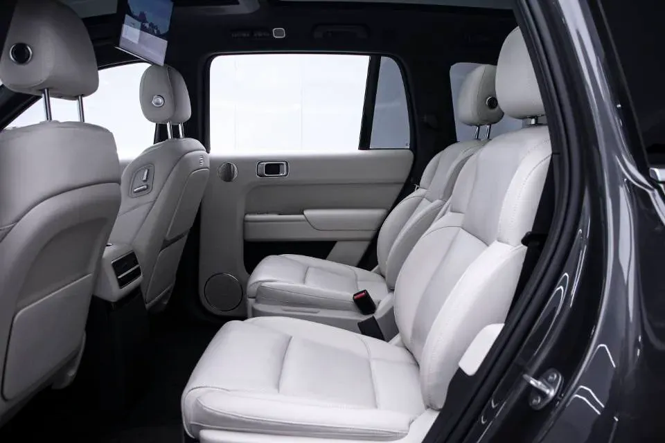 2022 Li L9 Range Extended 154HP REEV 42.6KWH,autocango,china used car exporter,china ev exporter,chinese used car exporter,chinese used ev exporter