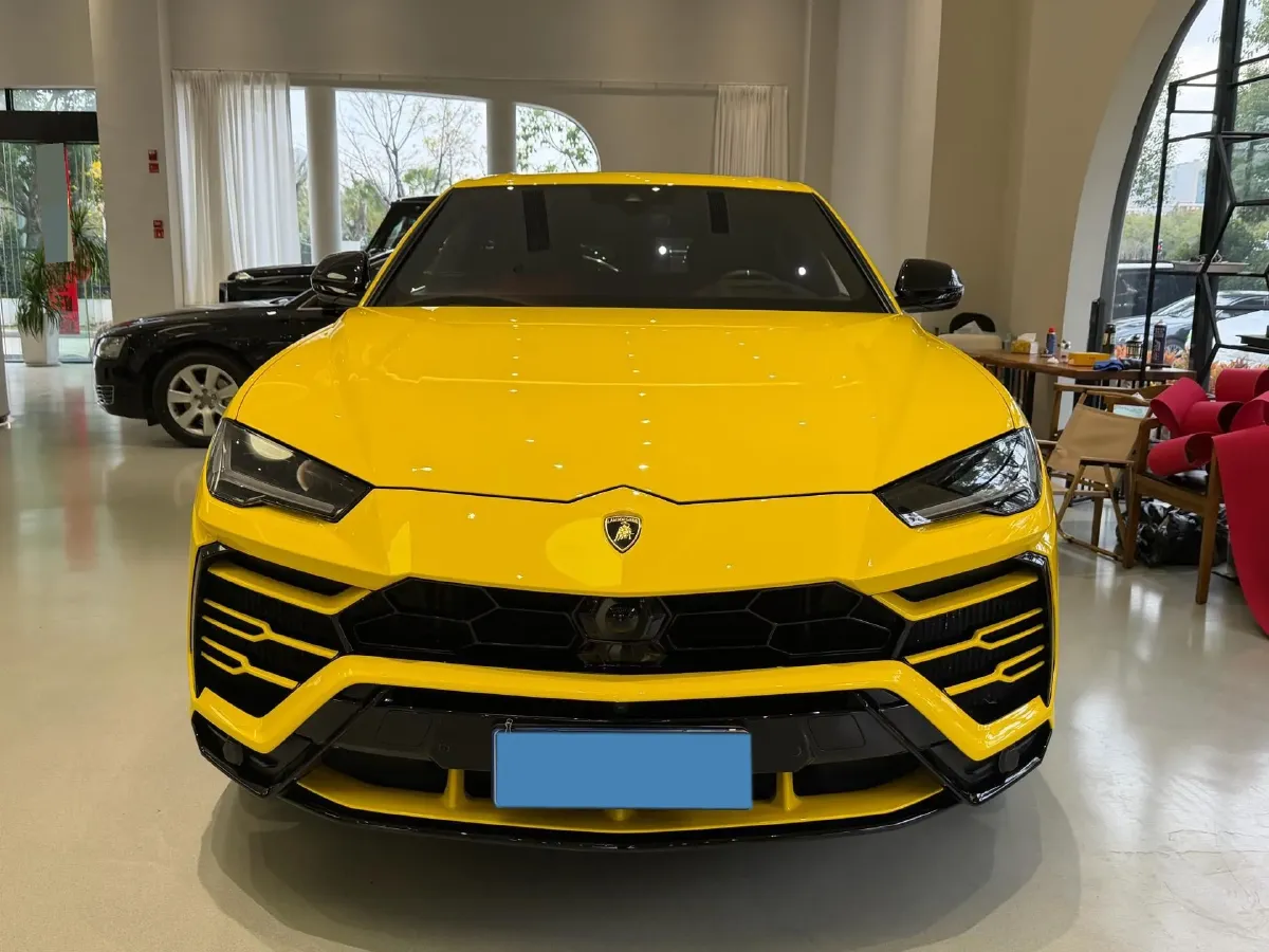 2021 Lamborghini Urus 4.0T 641HP V8 8AT,autocango,china used car exporter,china ev exporter,chinese used car exporter,chinese used ev exporter