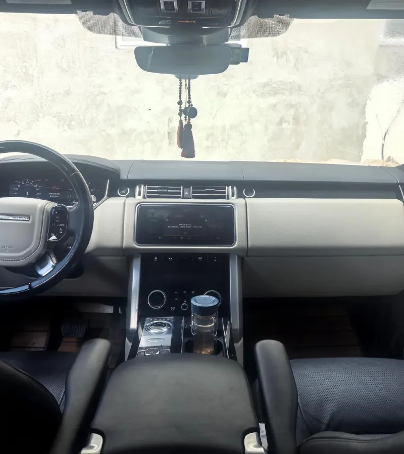 2018 Land Rover Range Rover Evoque 2.0T 241HP L4 9AT,autocango,china used car exporter,china ev exporter,chinese used car exporter,chinese used ev exporter