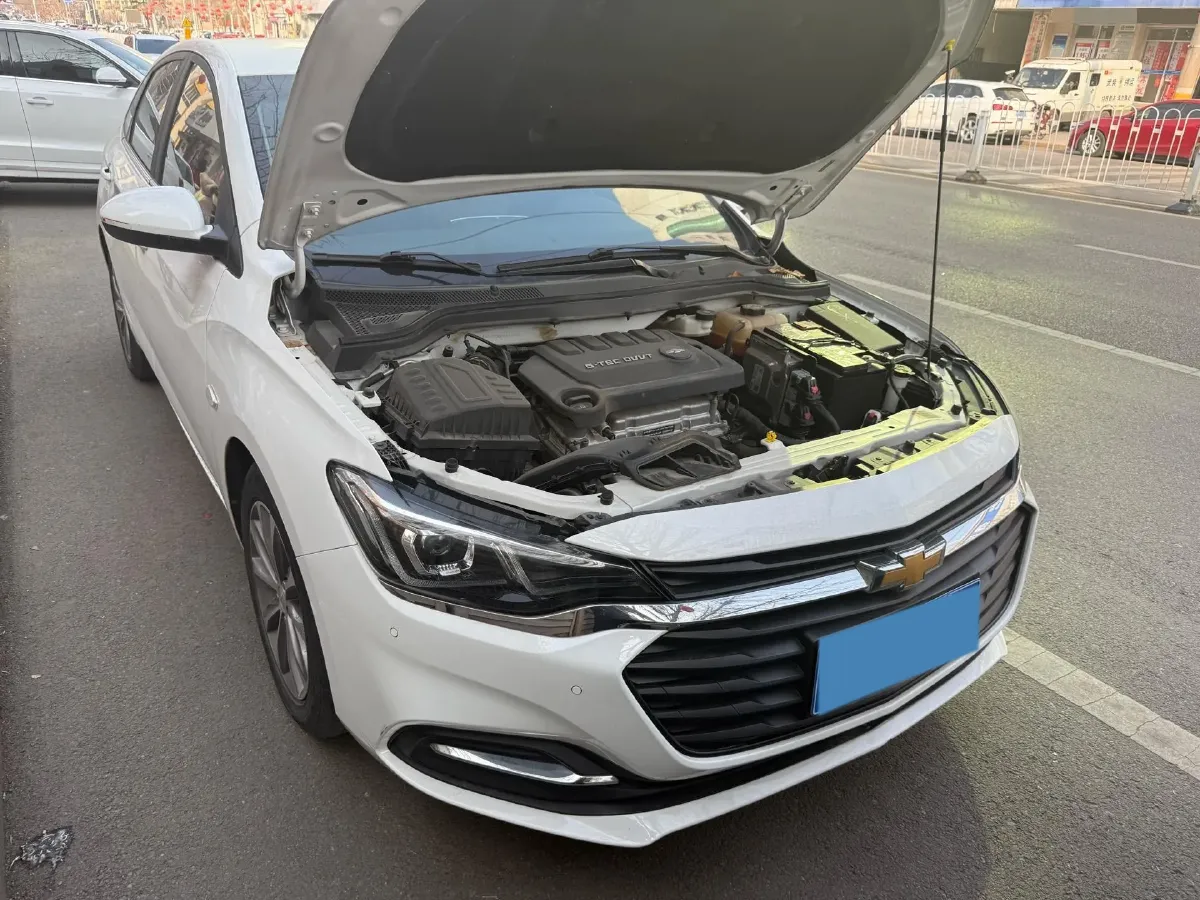 2022 Chevrolet Monza 1.5L 113HP L4 6AT,autocango,china used car exporter,china ev exporter,chinese used car exporter,chinese used ev exporter