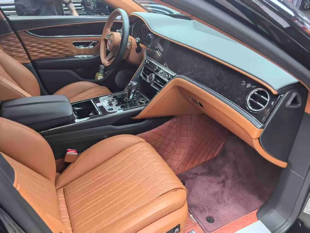 2022 Bentley Flying Spur 2.9T 416HP V6 8DCT PHEV 18KWH,autocango,china used car exporter,china ev exporter,chinese used car exporter,chinese used ev exporter