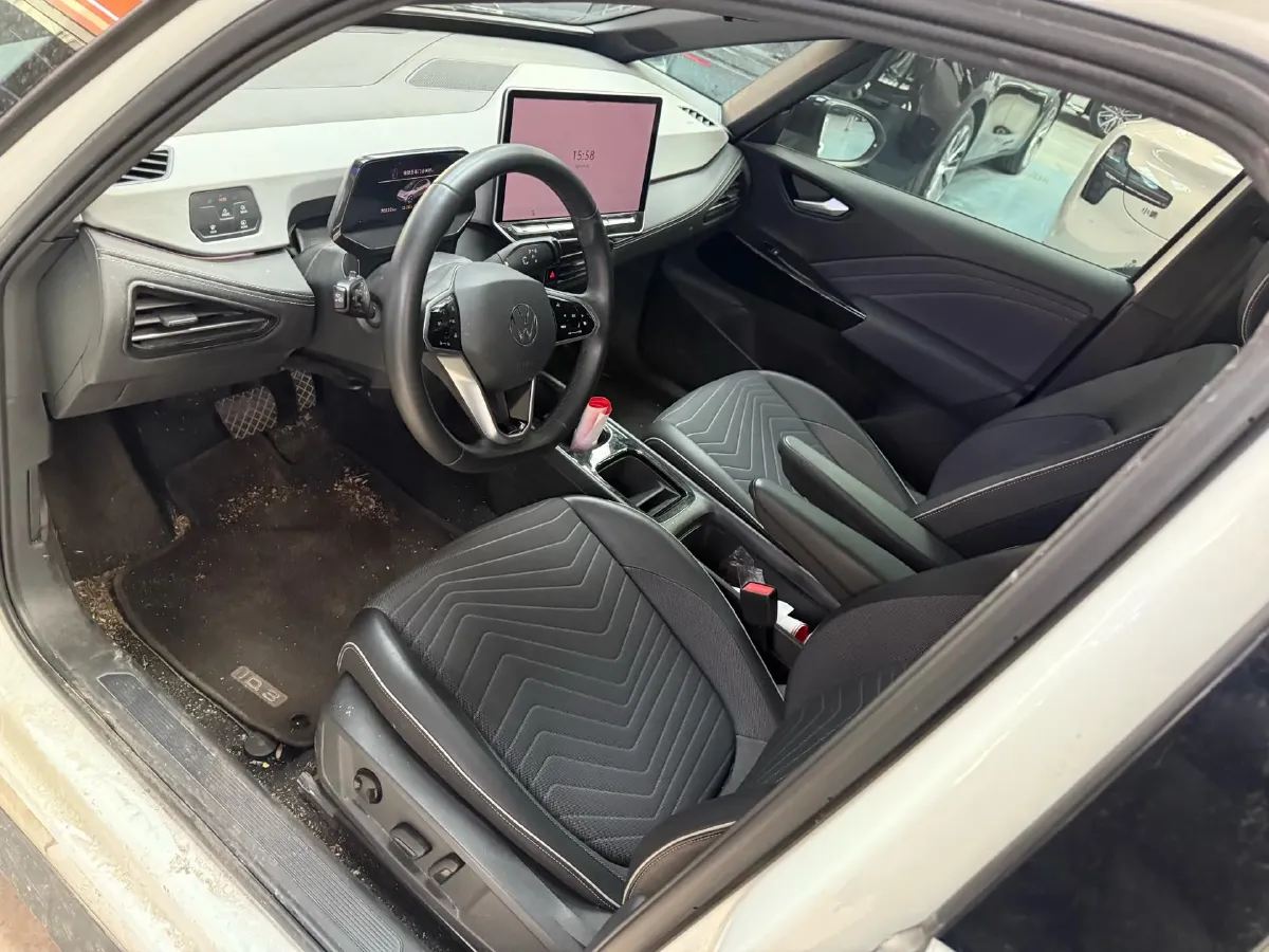 2025 Volkswagen ID.3 BEV 52.8KWH,autocango,china used car exporter,china ev exporter,chinese used car exporter,chinese used ev exporter