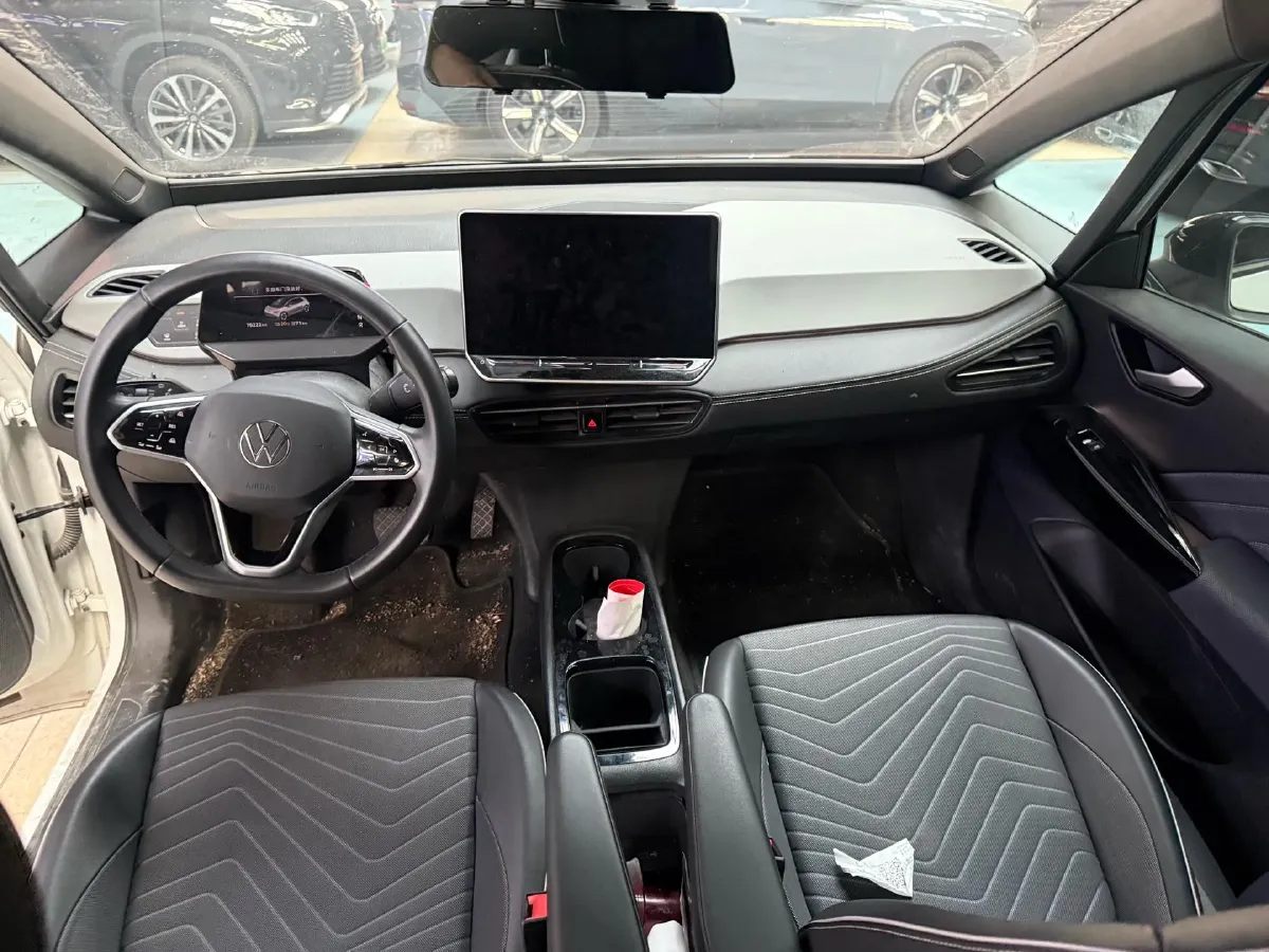 2025 Volkswagen ID.3 BEV 52.8KWH,autocango,china used car exporter,china ev exporter,chinese used car exporter,chinese used ev exporter