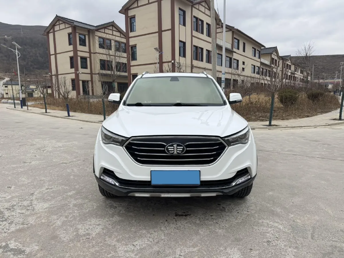 2019 Bestune X40 1.6L 114HP L4 6AT,autocango,china used car exporter,china ev exporter,chinese used car exporter,chinese used ev exporter