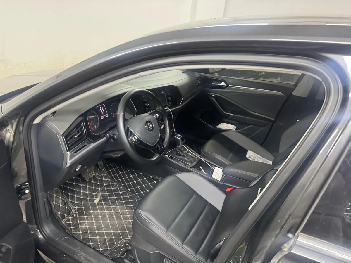 2020 Volkswagen Sagitar 1.4T 150HP L4 7DCT,autocango,china used car exporter,china ev exporter,chinese used car exporter,chinese used ev exporter