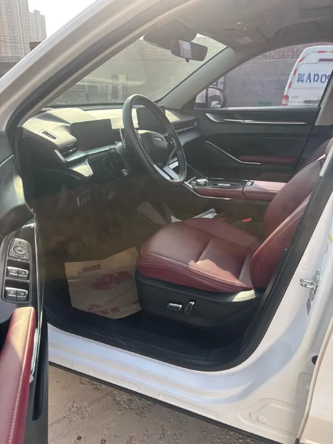 2021 Haval H6 2.0T 211HP L4 7DCT,autocango,china used car exporter,china ev exporter,chinese used car exporter,chinese used ev exporter