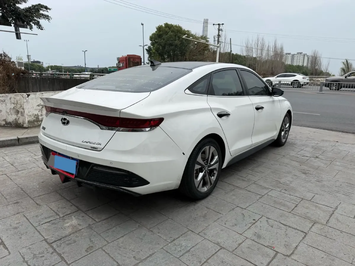 2019 Hyundai La Festa 1.6T 204HP L4 7DCT,autocango,china used car exporter,china ev exporter,chinese used car exporter,chinese used ev exporter