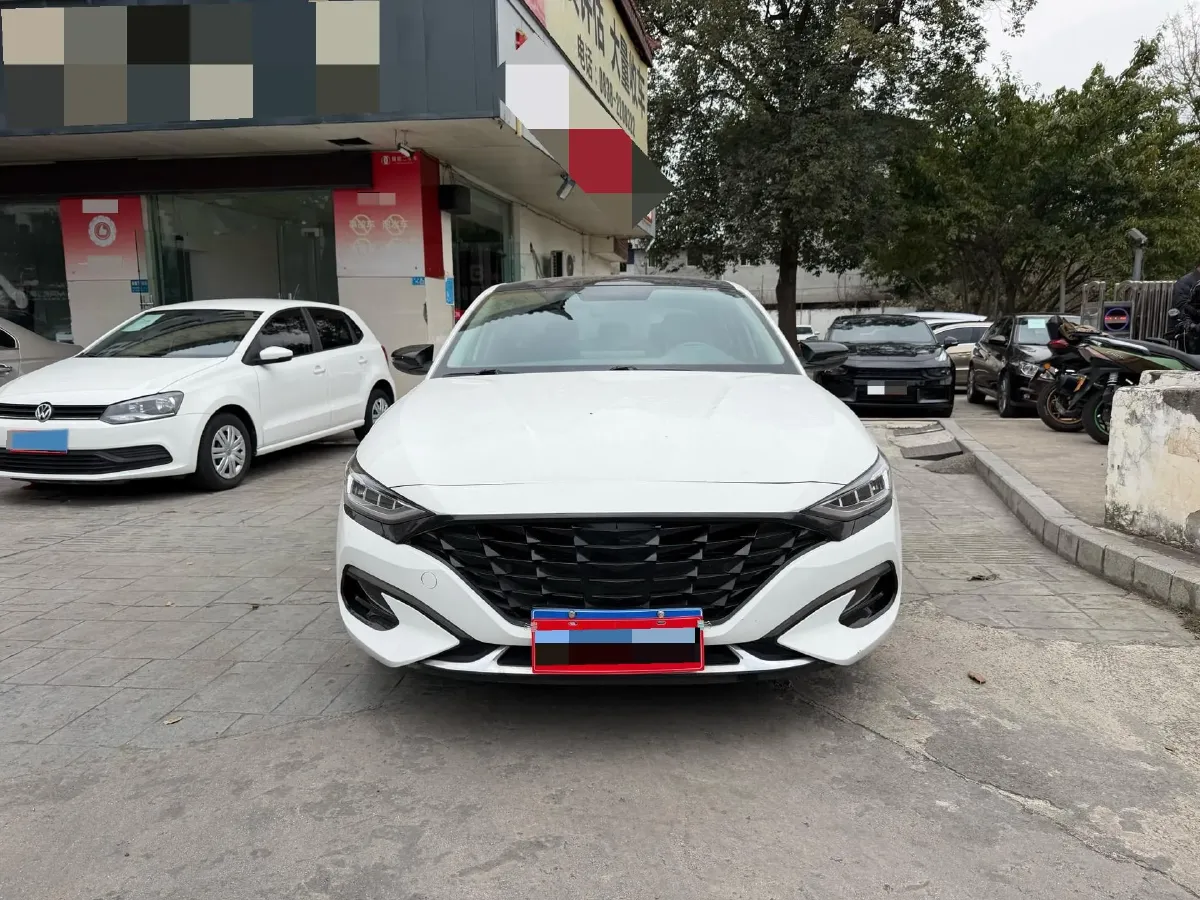 2019 Hyundai La Festa 1.6T 204HP L4 7DCT,autocango,china used car exporter,china ev exporter,chinese used car exporter,chinese used ev exporter