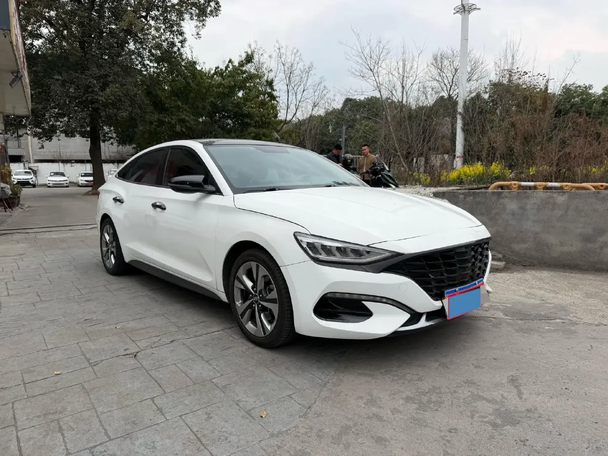 2019 Hyundai La Festa 1.6T 204HP L4 7DCT,autocango,china used car exporter,china ev exporter,chinese used car exporter,chinese used ev exporter