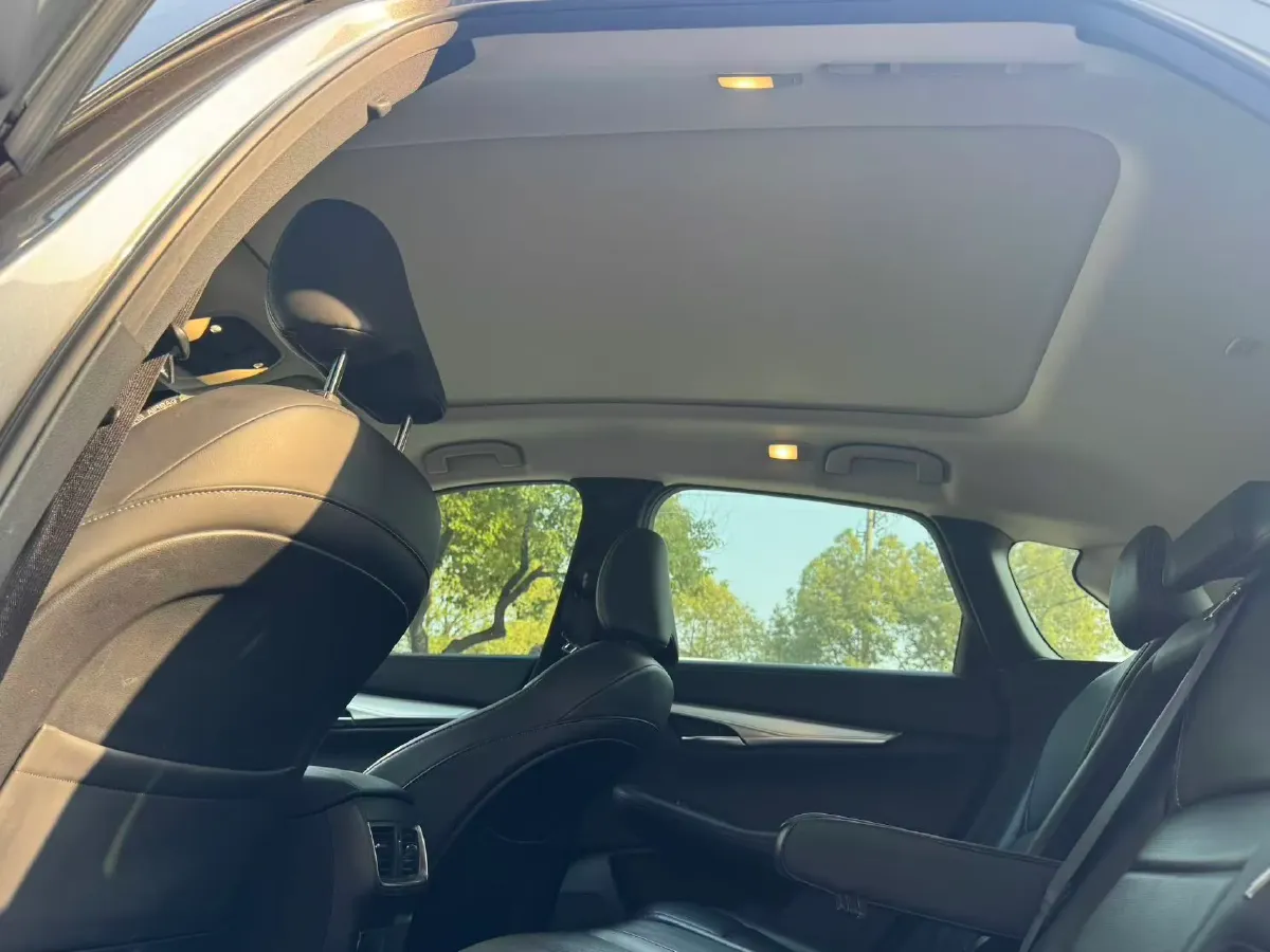 2020 Infiniti QX50 2.0T 272HP L4 CVT,autocango,china used car exporter,china ev exporter,chinese used car exporter,chinese used ev exporter