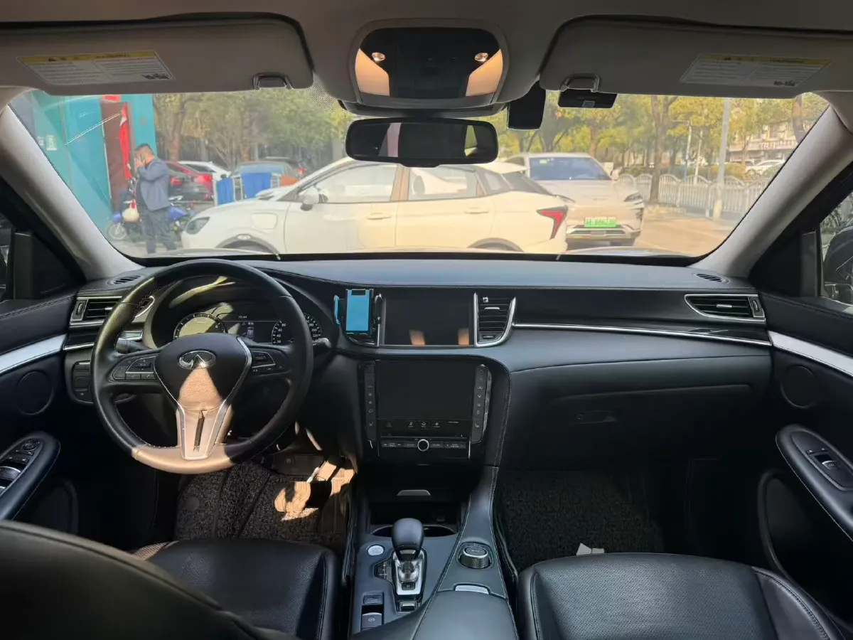 2020 Infiniti QX50 2.0T 272HP L4 CVT,autocango,china used car exporter,china ev exporter,chinese used car exporter,chinese used ev exporter