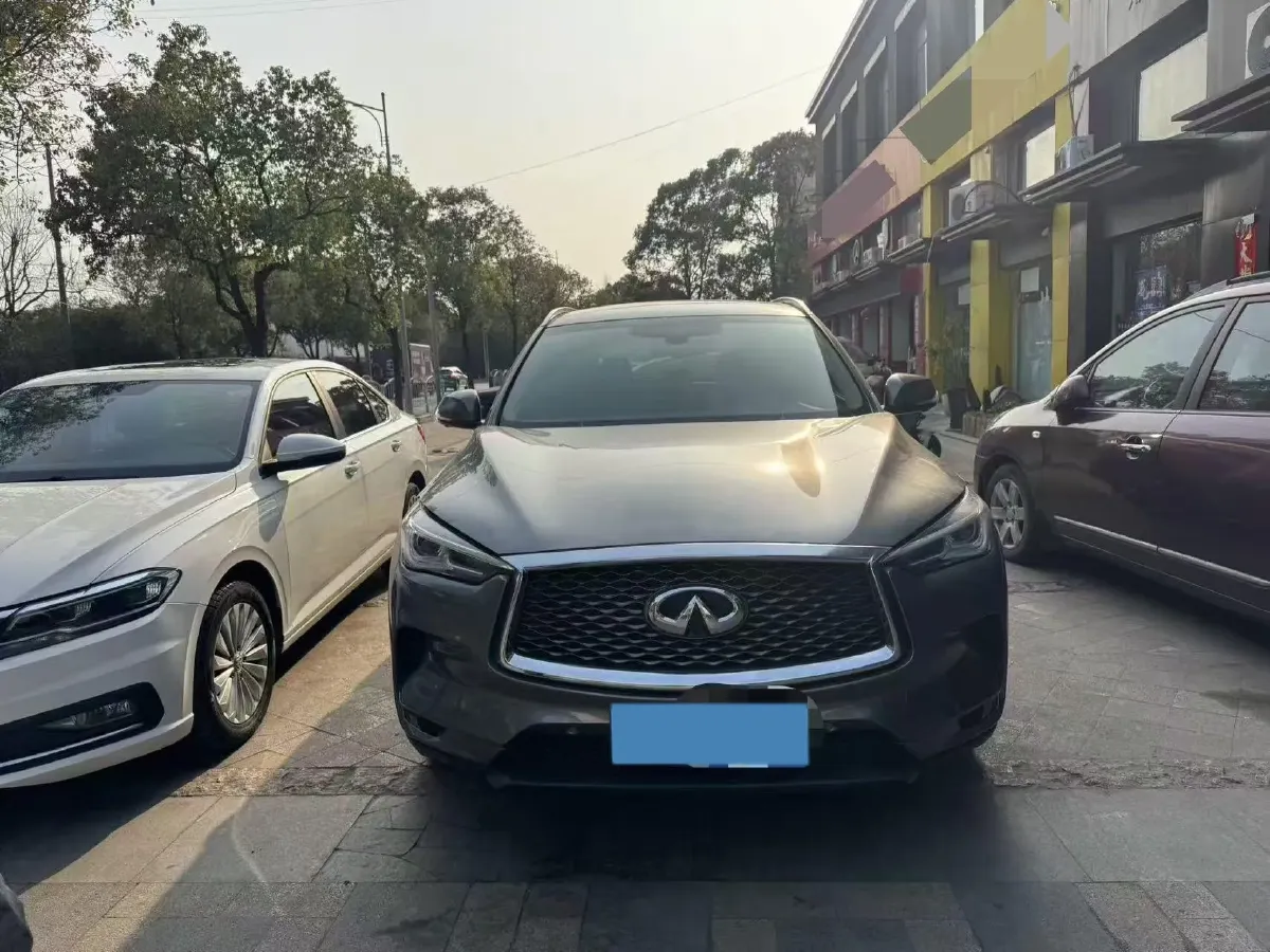 2020 Infiniti QX50 2.0T 272HP L4 CVT,autocango,china used car exporter,china ev exporter,chinese used car exporter,chinese used ev exporter