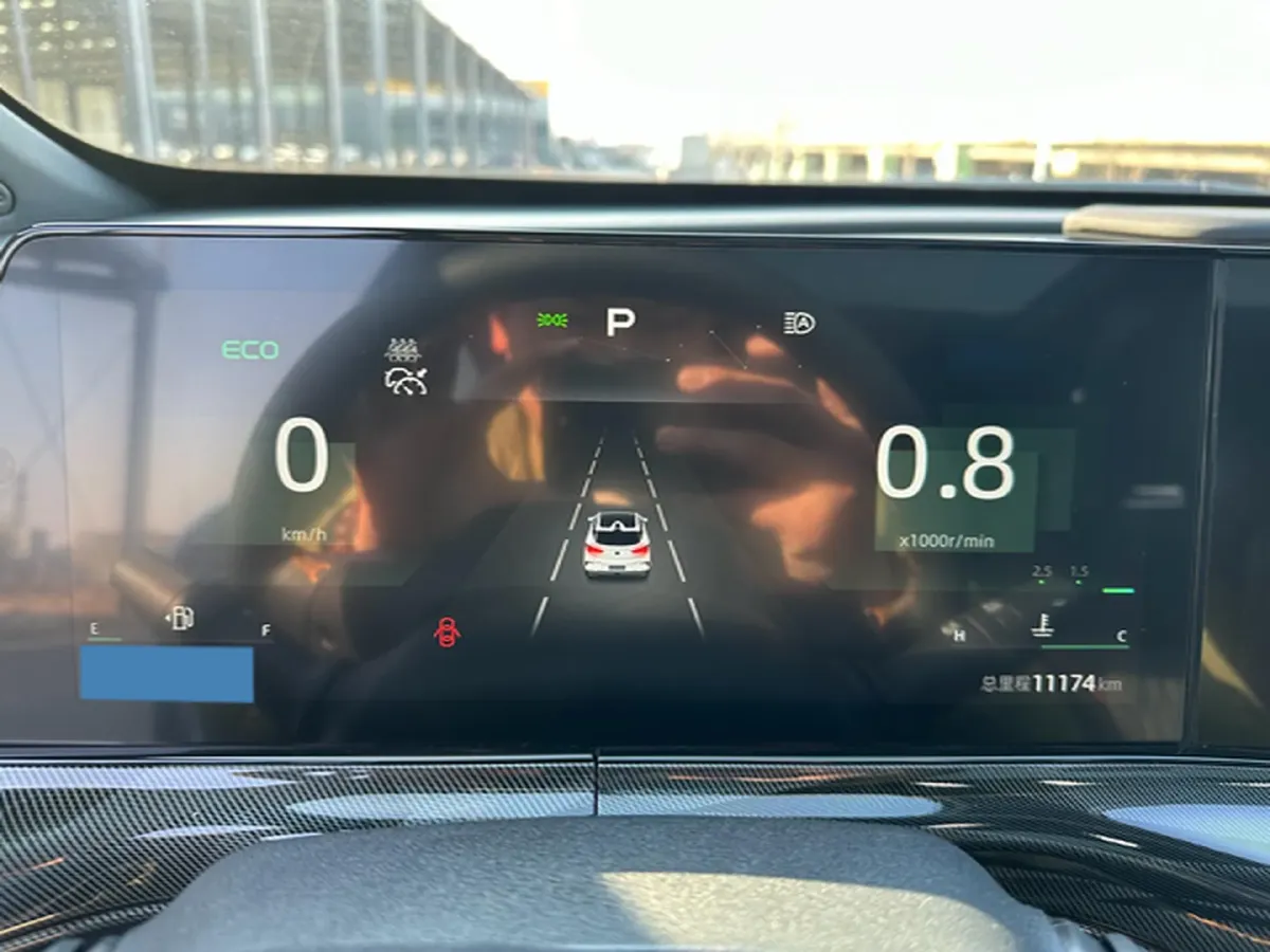 2022 ChangAn UNI-T 1.5T 188HP L4 7DCT,autocango,china used car exporter,china ev exporter,chinese used car exporter,chinese used ev exporter