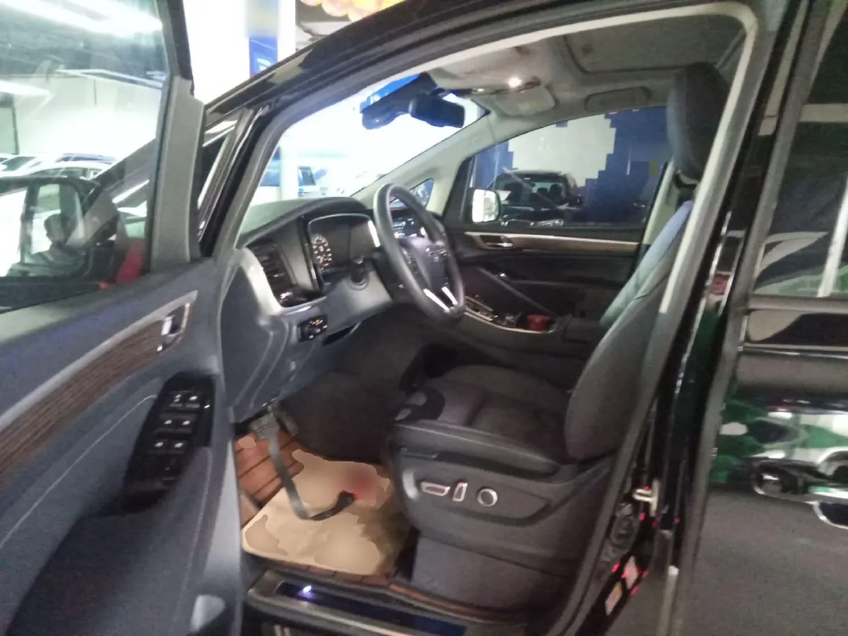 2021 GAC Trumpchi M8 2.0T 252HP L4 8AT,autocango,china used car exporter,china ev exporter,chinese used car exporter,chinese used ev exporter