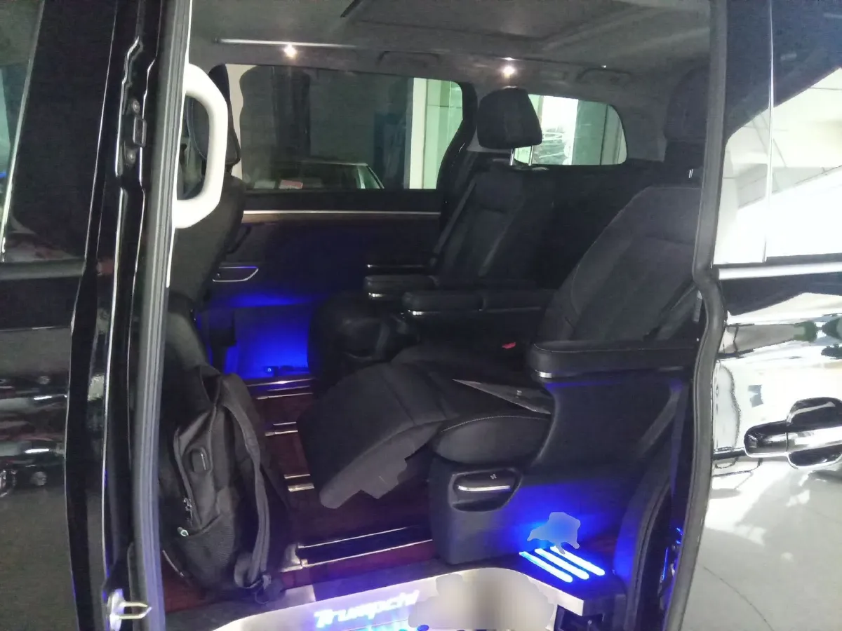 2021 GAC Trumpchi M8 2.0T 252HP L4 8AT,autocango,china used car exporter,china ev exporter,chinese used car exporter,chinese used ev exporter