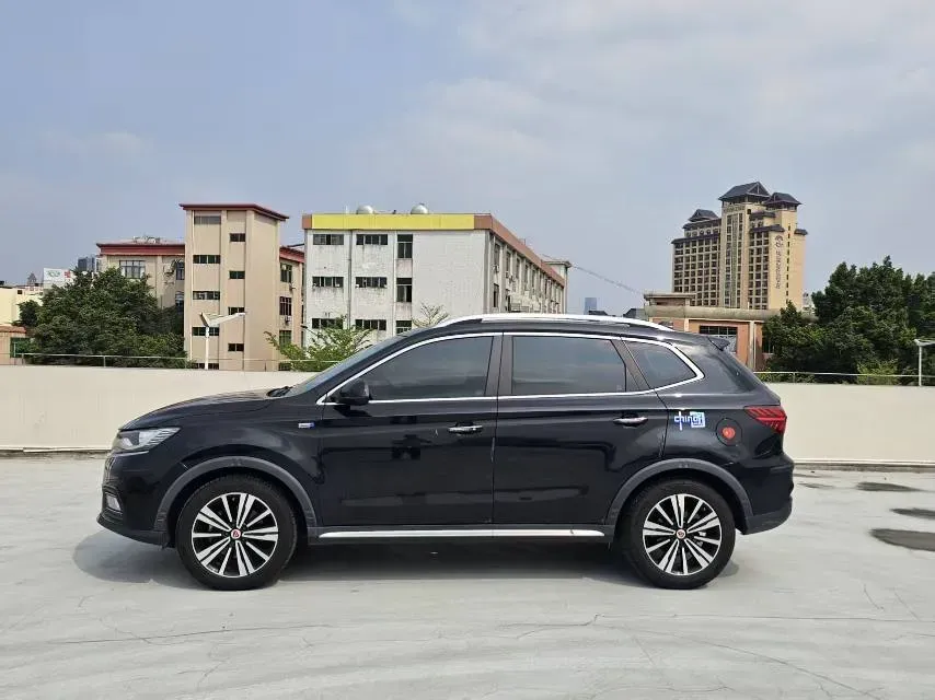 2020 Roewe i6 1.5T 169HP L4 7DCT,autocango,china used car exporter,china ev exporter,chinese used car exporter,chinese used ev exporter