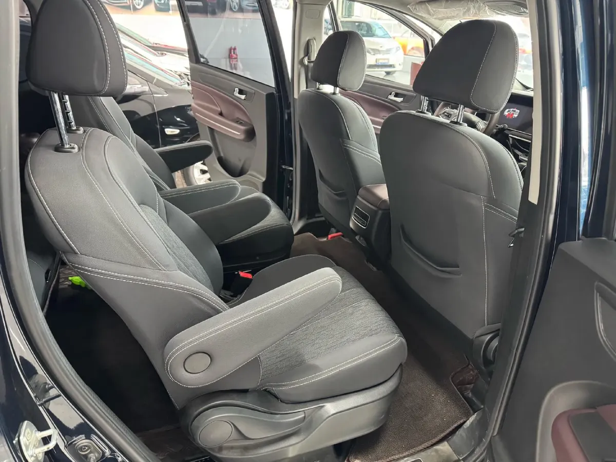 2023 GAC Trumpchi M6 1.5T 177HP L4 7DCT,autocango,china used car exporter,china ev exporter,chinese used car exporter,chinese used ev exporter