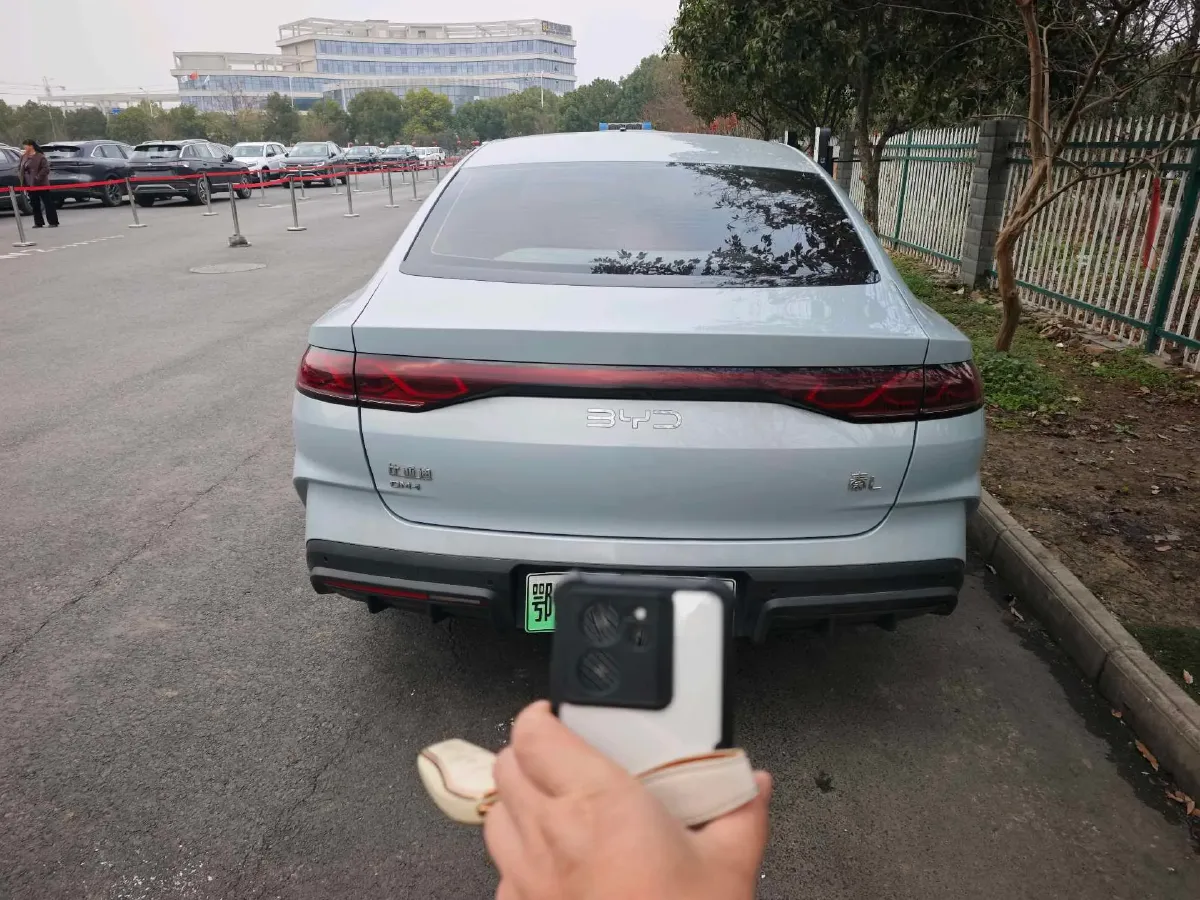 2024 BYD QinL 1.5L 101HP L4 E-CVT PHEV 10.08KWH,autocango,china used car exporter,china ev exporter,chinese used car exporter,chinese used ev exporter