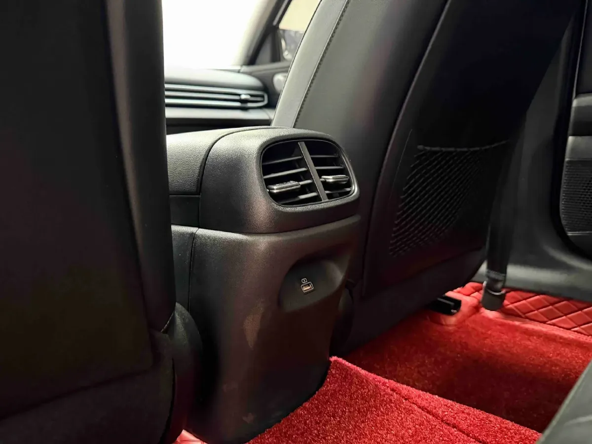 2022 Hyundai Elantra 1.5L 115HP L4 CVT,autocango,china used car exporter,china ev exporter,chinese used car exporter,chinese used ev exporter