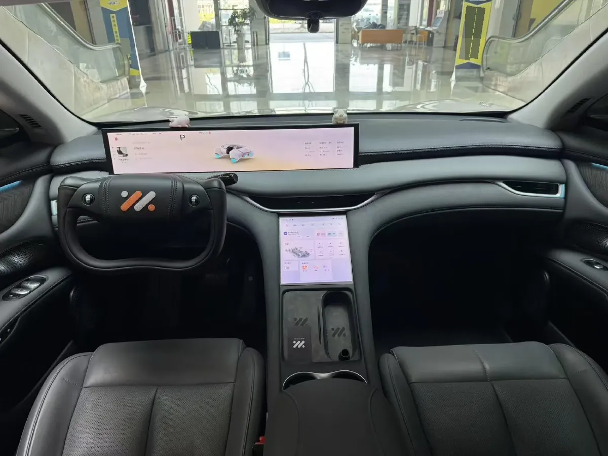 2025 IM LS6 BEV 75KWH,autocango,china used car exporter,china ev exporter,chinese used car exporter,chinese used ev exporter