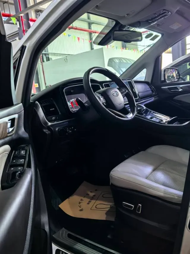 2021 GAC Trumpchi M8 2.0T 252HP L4 8AT,autocango,china used car exporter,china ev exporter,chinese used car exporter,chinese used ev exporter