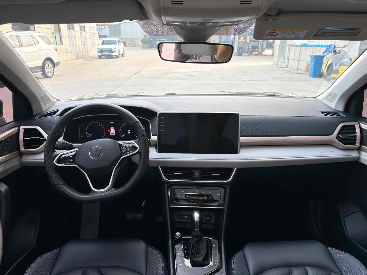 2023 Volkswagen Tharu 1.5T 160HP L4 7DCT,autocango,china used car exporter,china ev exporter,chinese used car exporter,chinese used ev exporter
