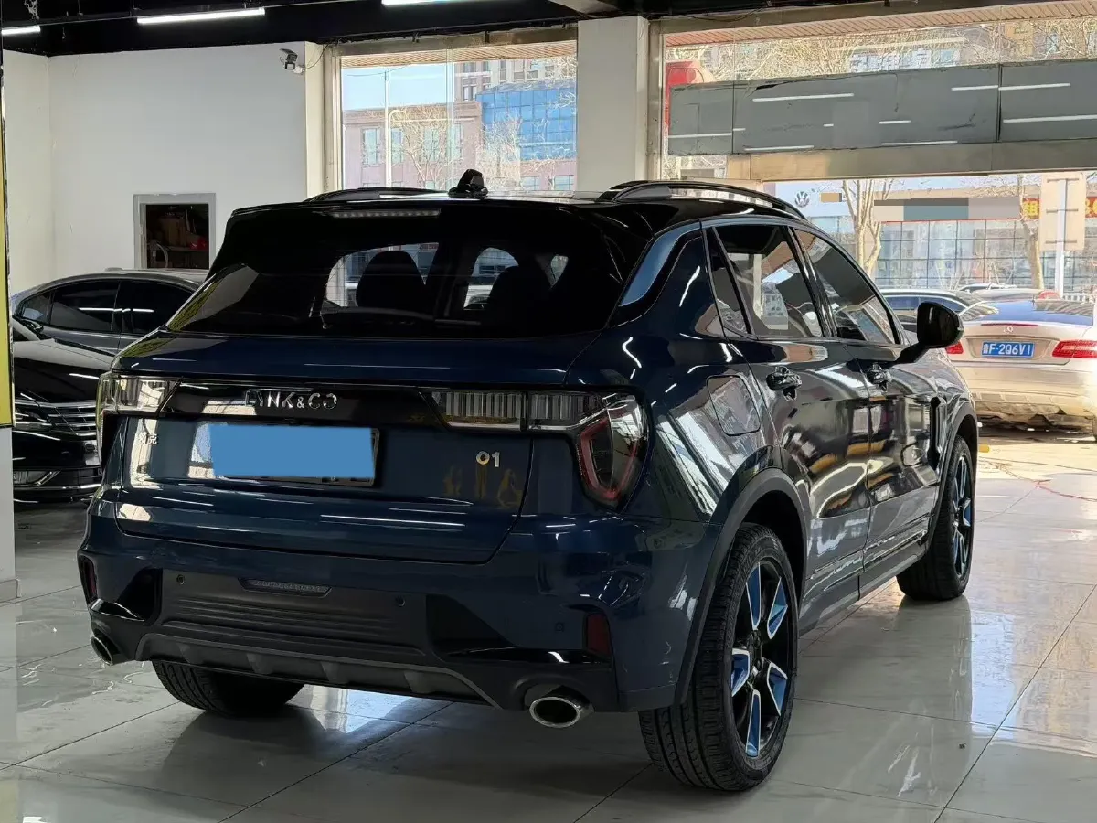 2021 LYNK&CO 01 2.0T 218HP L4 8AT,autocango,china used car exporter,china ev exporter,chinese used car exporter,chinese used ev exporter
