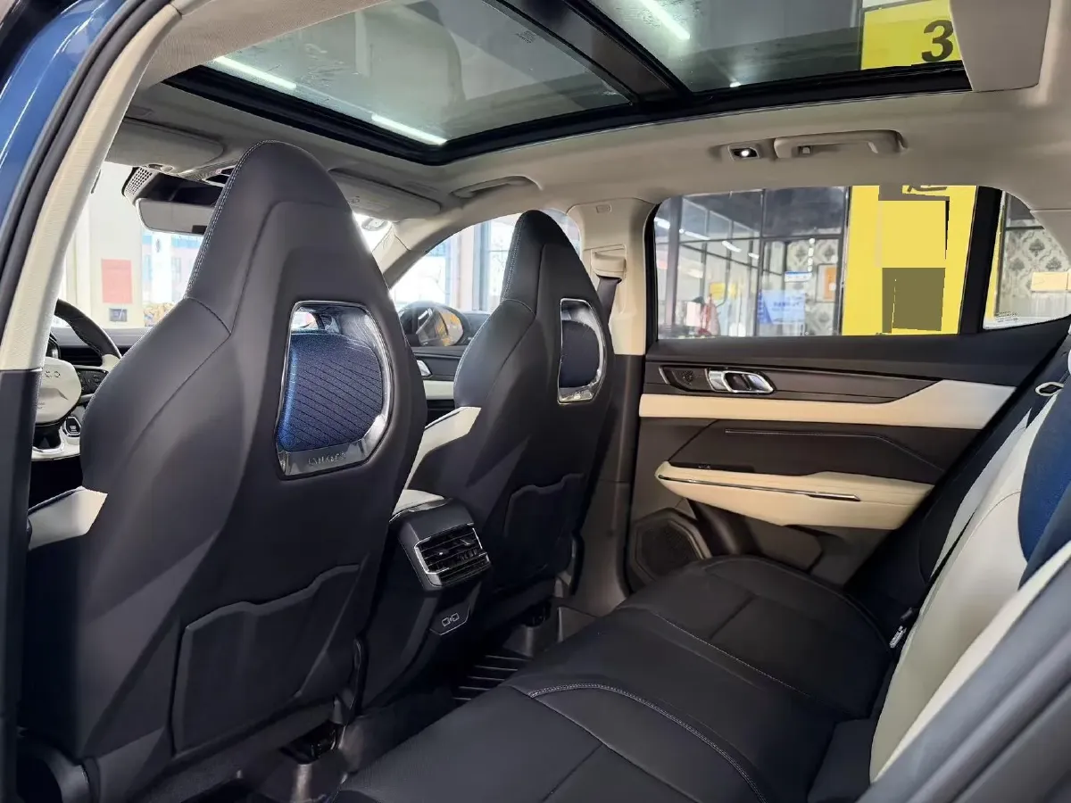 2021 LYNK&CO 01 2.0T 218HP L4 8AT,autocango,china used car exporter,china ev exporter,chinese used car exporter,chinese used ev exporter