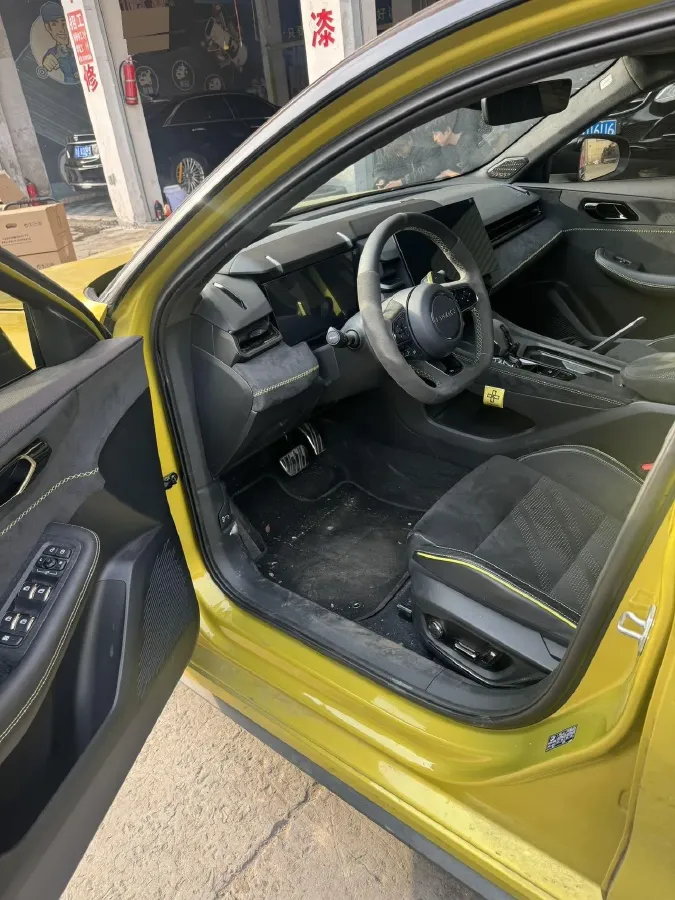 2023 Tank 300 2.0T 227HP L4 8AT,autocango,china used car exporter,china ev exporter,chinese used car exporter,chinese used ev exporter