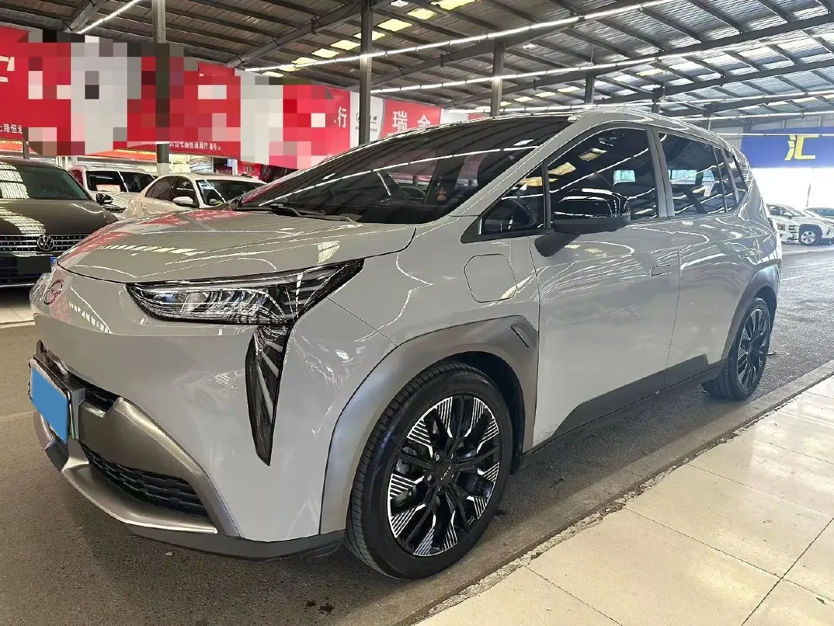 2022 Geely Okavango 1.8T 184HP L4 7DCT,autocango,china used car exporter,china ev exporter,chinese used car exporter,chinese used ev exporter