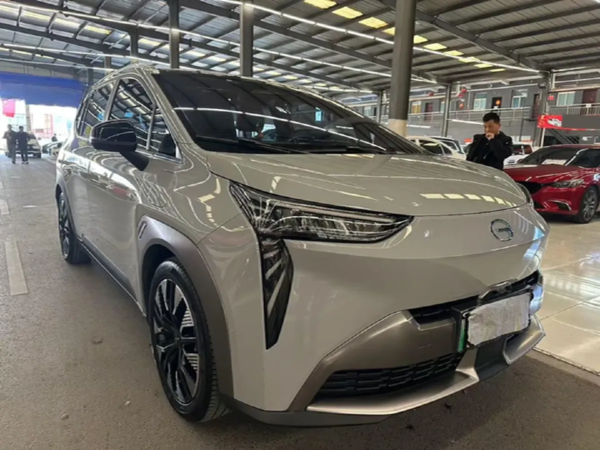 2022 Geely Okavango 1.8T 184HP L4 7DCT,autocango,china used car exporter,china ev exporter,chinese used car exporter,chinese used ev exporter