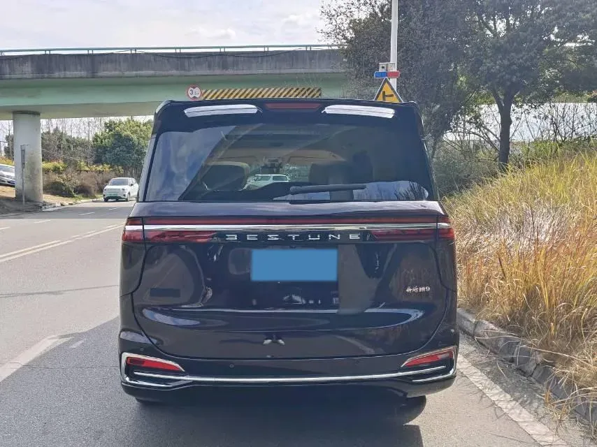 2023 Bestune M9 2.0T 252HP L4 8AT,autocango,china used car exporter,china ev exporter,chinese used car exporter,chinese used ev exporter