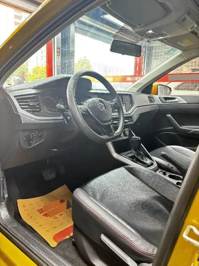 2019 Volkswagen Polo 1.5L 113HP L4 6AT,autocango,china used car exporter,china ev exporter,chinese used car exporter,chinese used ev exporter
