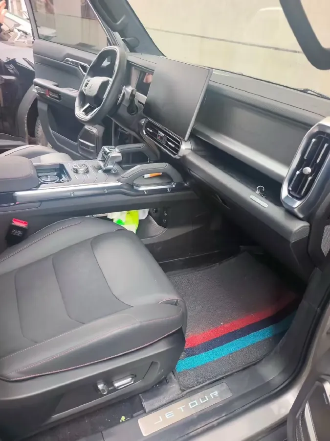 2023 Jetour Traveller 2.0T 254HP L4 8AT,autocango,china used car exporter,china ev exporter,chinese used car exporter,chinese used ev exporter