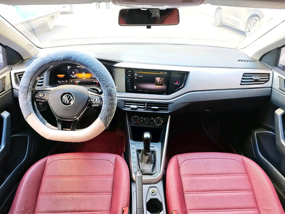 2023 ChangAn Lamore 1.5T 170HP L4 7DCT,autocango,china used car exporter,china ev exporter,chinese used car exporter,chinese used ev exporter