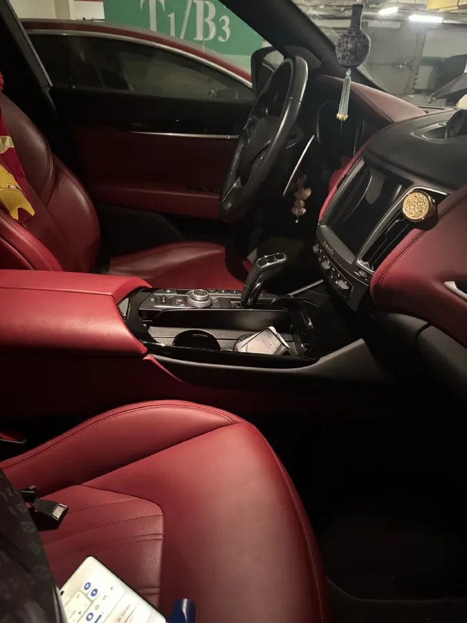 2019 Maserati Levante 3.0T 350HP V6 8AT,autocango,china used car exporter,china ev exporter,chinese used car exporter,chinese used ev exporter