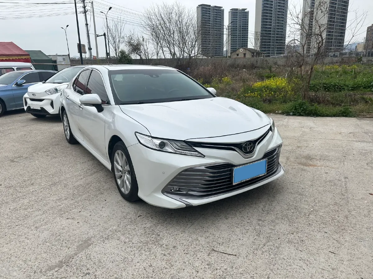 2019 Toyota Camry 2.0L 178HP L4 CVT,autocango,china used car exporter,china ev exporter,chinese used car exporter,chinese used ev exporter