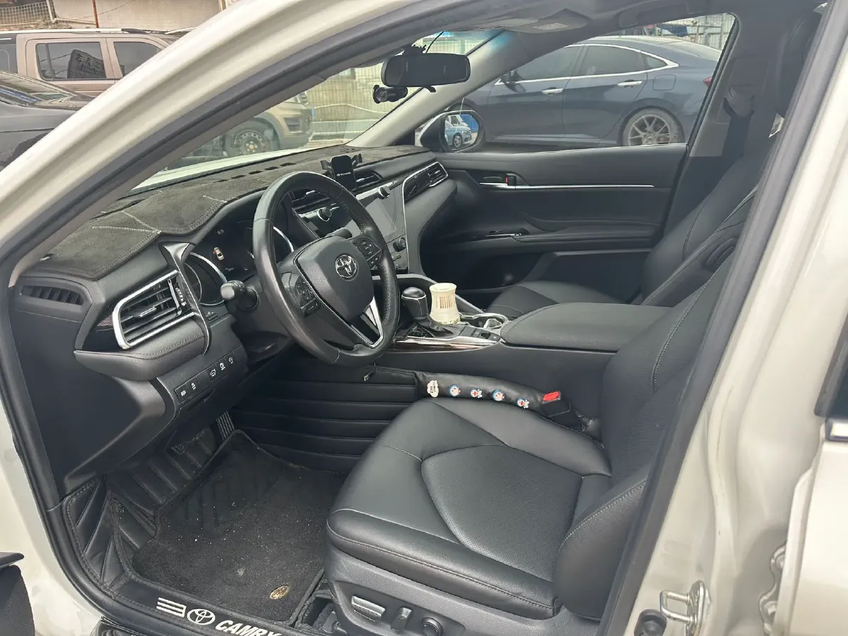 2019 Toyota Camry 2.0L 178HP L4 CVT,autocango,china used car exporter,china ev exporter,chinese used car exporter,chinese used ev exporter