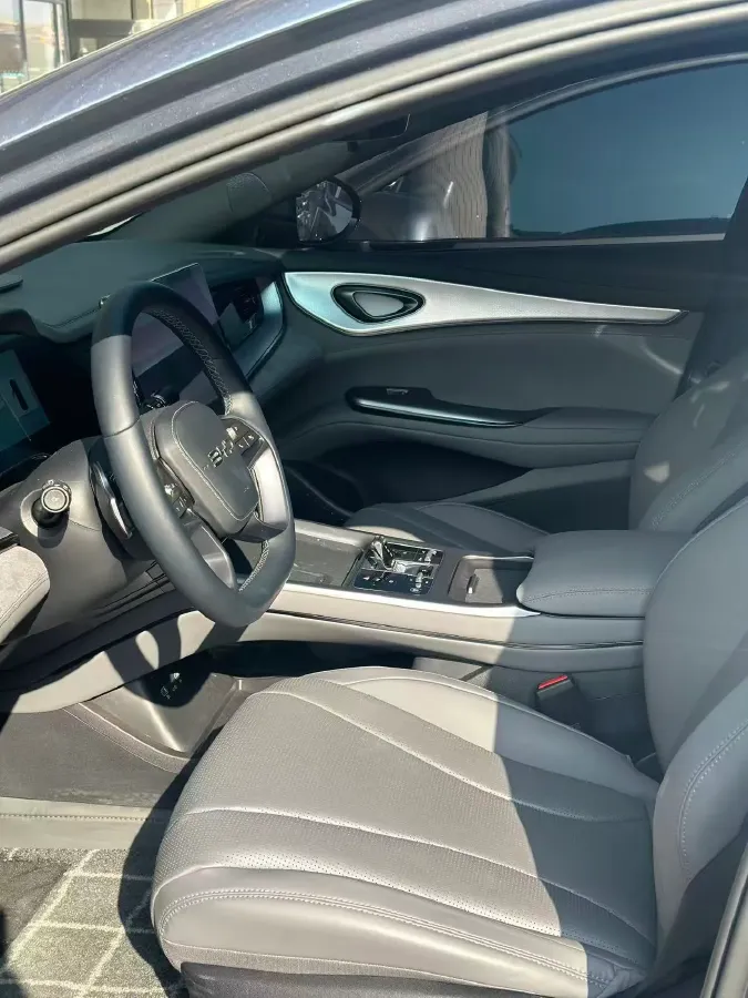 2025 BYD Seal07 DM-i 1.5L 101HP L4 E-CVT PHEV 17.6KWH,autocango,china used car exporter,china ev exporter,chinese used car exporter,chinese used ev exporter