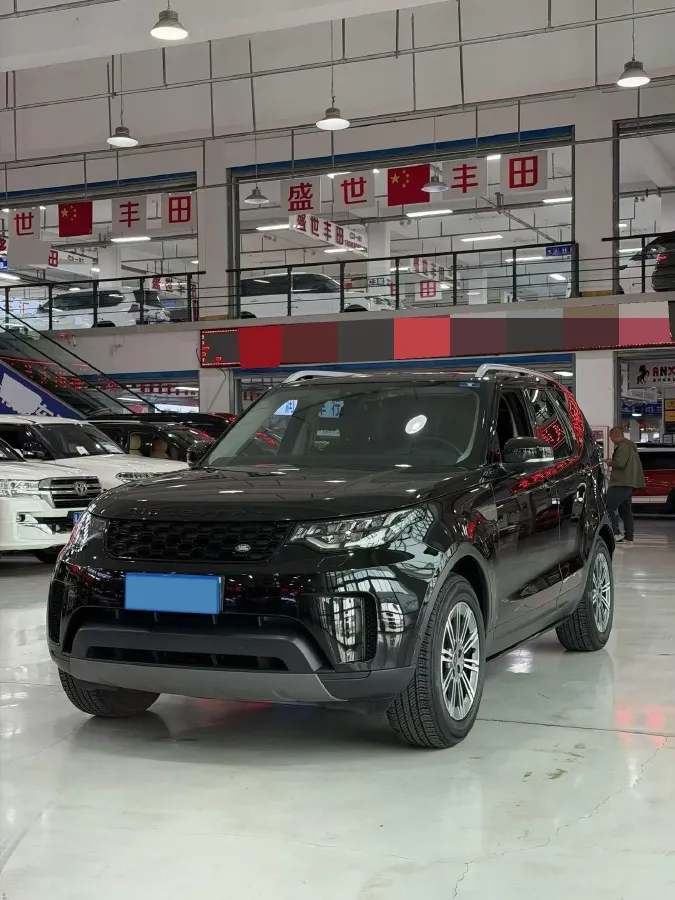2019 Land Rover Discovery 2.0T 300HP L4 8AT,autocango,china used car exporter,china ev exporter,chinese used car exporter,chinese used ev exporter