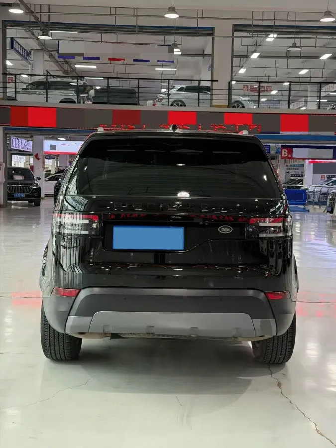 2019 Land Rover Discovery 2.0T 300HP L4 8AT,autocango,china used car exporter,china ev exporter,chinese used car exporter,chinese used ev exporter