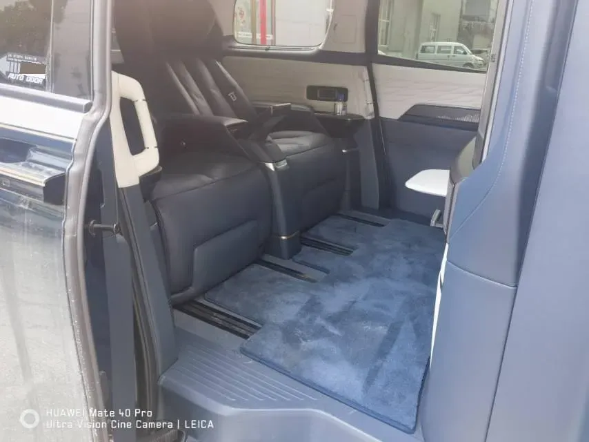 2025 Buick Century 2.0T 237HP L4 9AT,autocango,china used car exporter,china ev exporter,chinese used car exporter,chinese used ev exporter