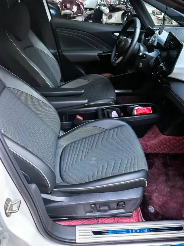 2024 Volkswagen ID.3 BEV 52.8KWH,autocango,china used car exporter,china ev exporter,chinese used car exporter,chinese used ev exporter