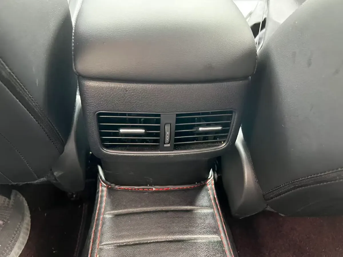 2020 Mazda 3 Axela 1.5L 117HP L4 6AT,autocango,china used car exporter,china ev exporter,chinese used car exporter,chinese used ev exporter