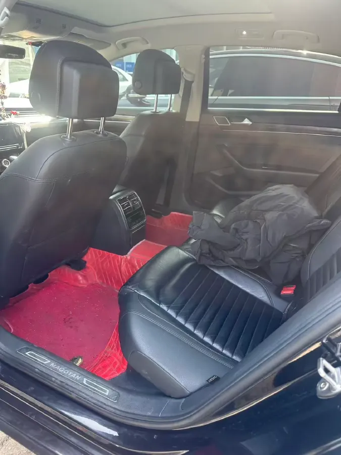 2019 Volkswagen Magotan 2.0T 186HP L4 7DCT,autocango,china used car exporter,china ev exporter,chinese used car exporter,chinese used ev exporter