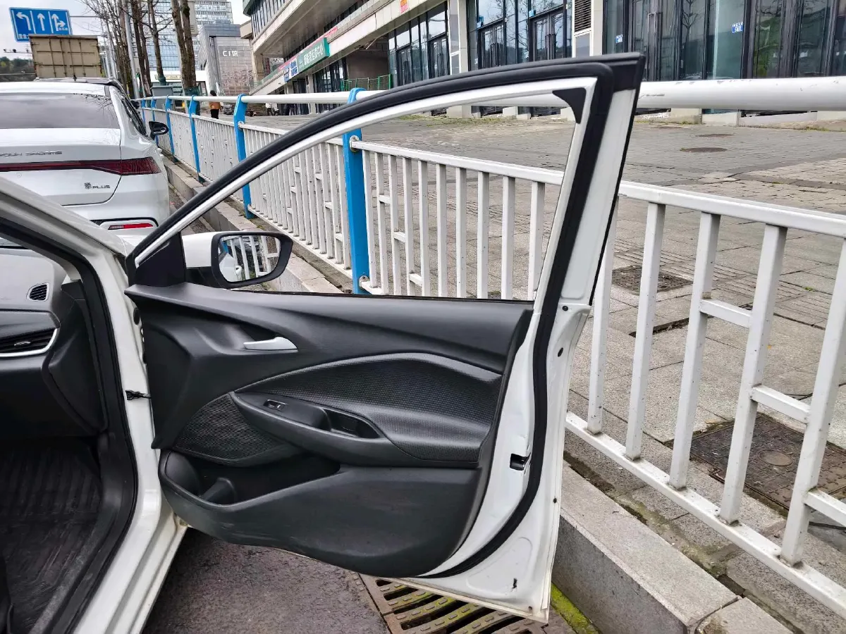 2020 Chevrolet Cavalier 1.0T 125HP L3 6AT,autocango,china used car exporter,china ev exporter,chinese used car exporter,chinese used ev exporter