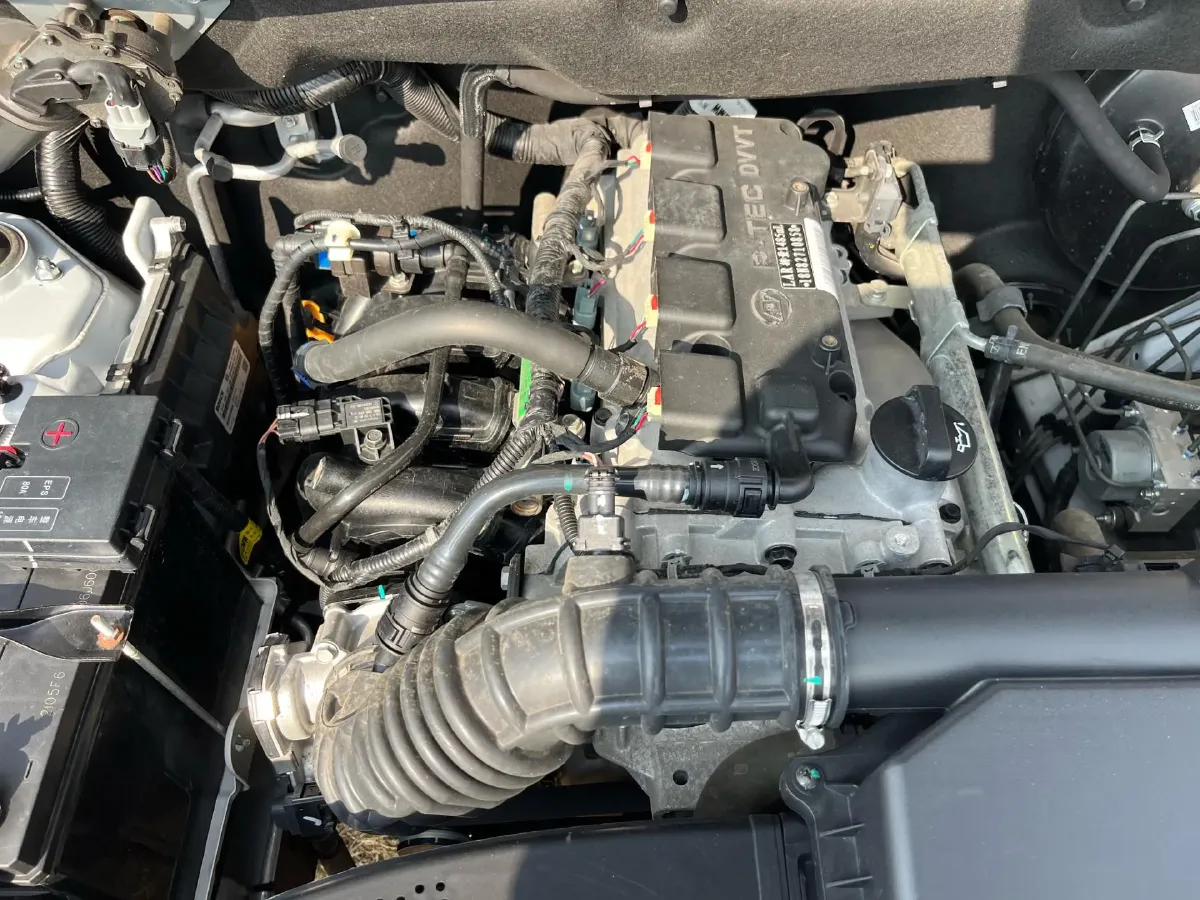 2021 WuLing HongGuang 1.5L 99HP L4 6MT,autocango,china used car exporter,china ev exporter,chinese used car exporter,chinese used ev exporter