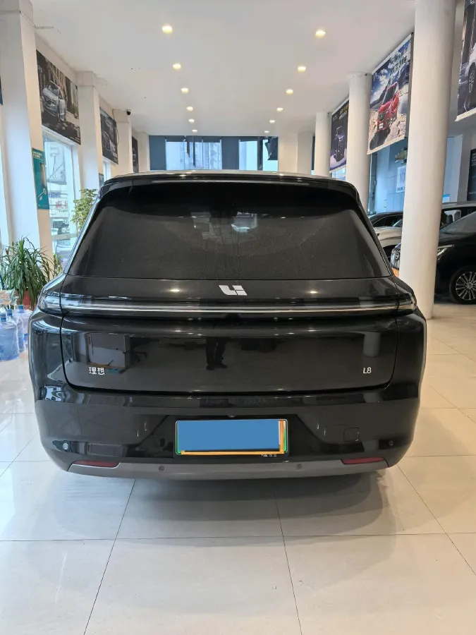 2023 Li L8 Range Extended 154HP REEV 40.9KWH,autocango,china used car exporter,china ev exporter,chinese used car exporter,chinese used ev exporter