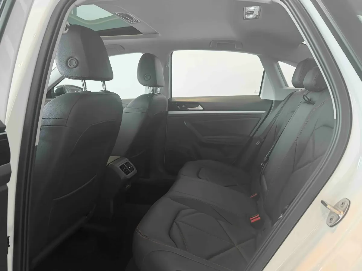 2024 Volkswagen Lavida 1.5T 160HP L4 7DCT,autocango,china used car exporter,china ev exporter,chinese used car exporter,chinese used ev exporter